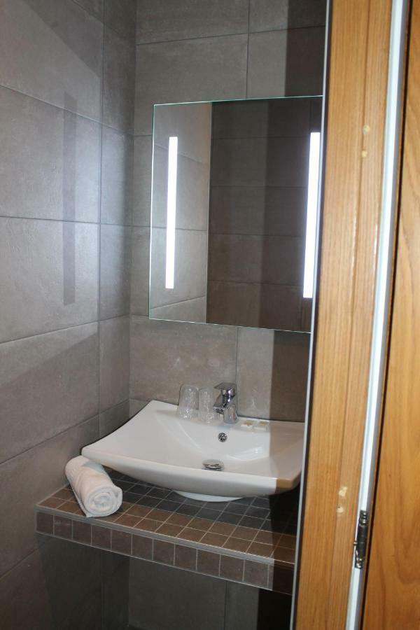 Relais Ville Vieille Ordonnaz Luaran gambar
